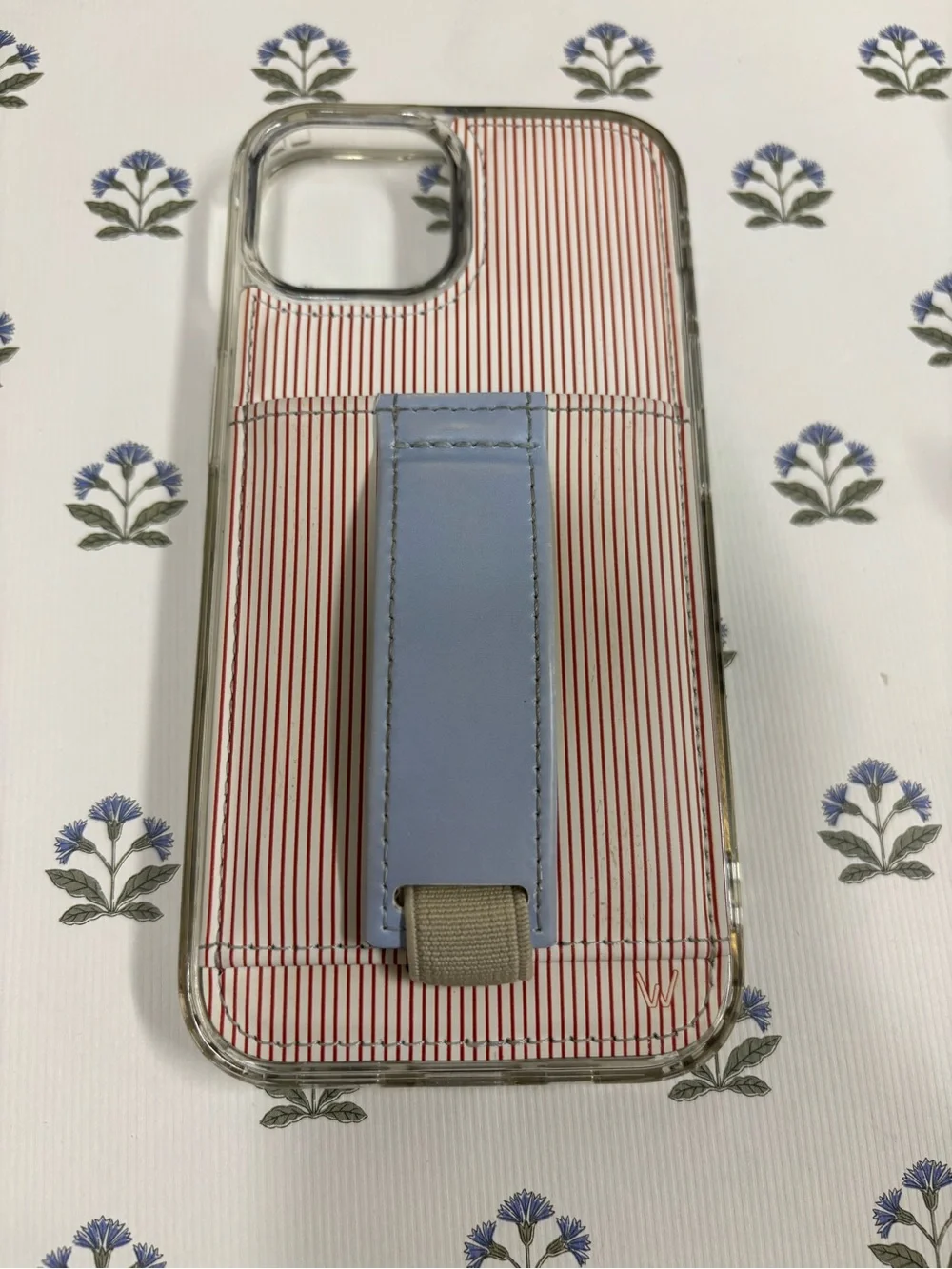 Wallis Lady Liberty Case with Light Blue Strap iPhone 15